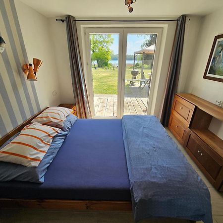 וולין Apartamenty Nad Jeziorem Piaski מראה חיצוני תמונה