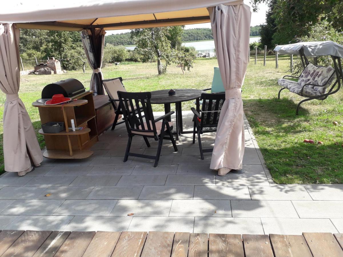 וולין Apartamenty Nad Jeziorem Piaski מראה חיצוני תמונה