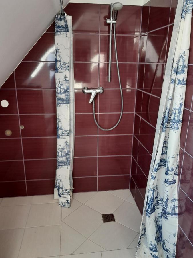 וולין Apartamenty Nad Jeziorem Piaski מראה חיצוני תמונה